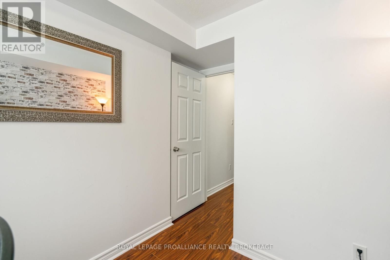 2 Bed, 2 Bath House for Sale in Ottawa – 2 – 510 STONEFIELD PRIVATE, Ottawa – MLS# X13669454 - Image 24