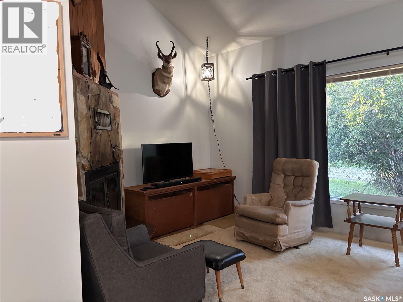 14 Lakeshore DRIVE - Image 19