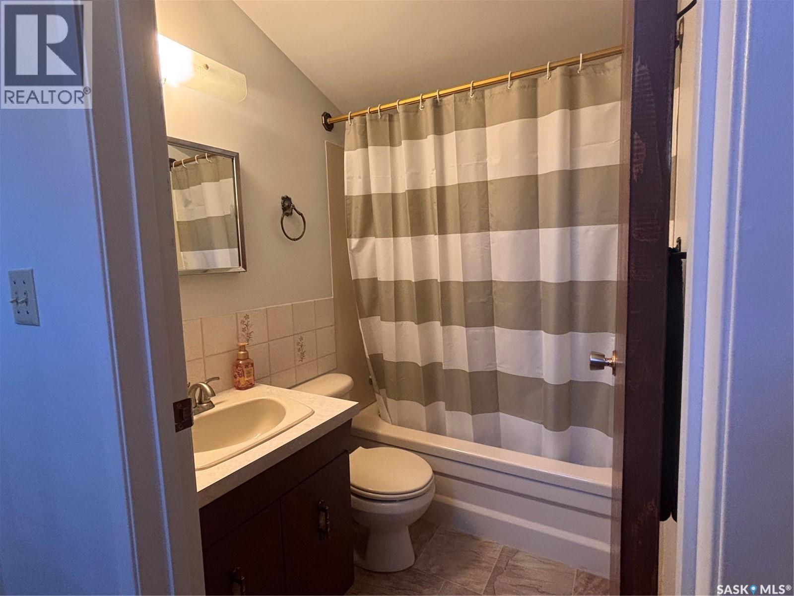 14 Lakeshore DRIVE - 23