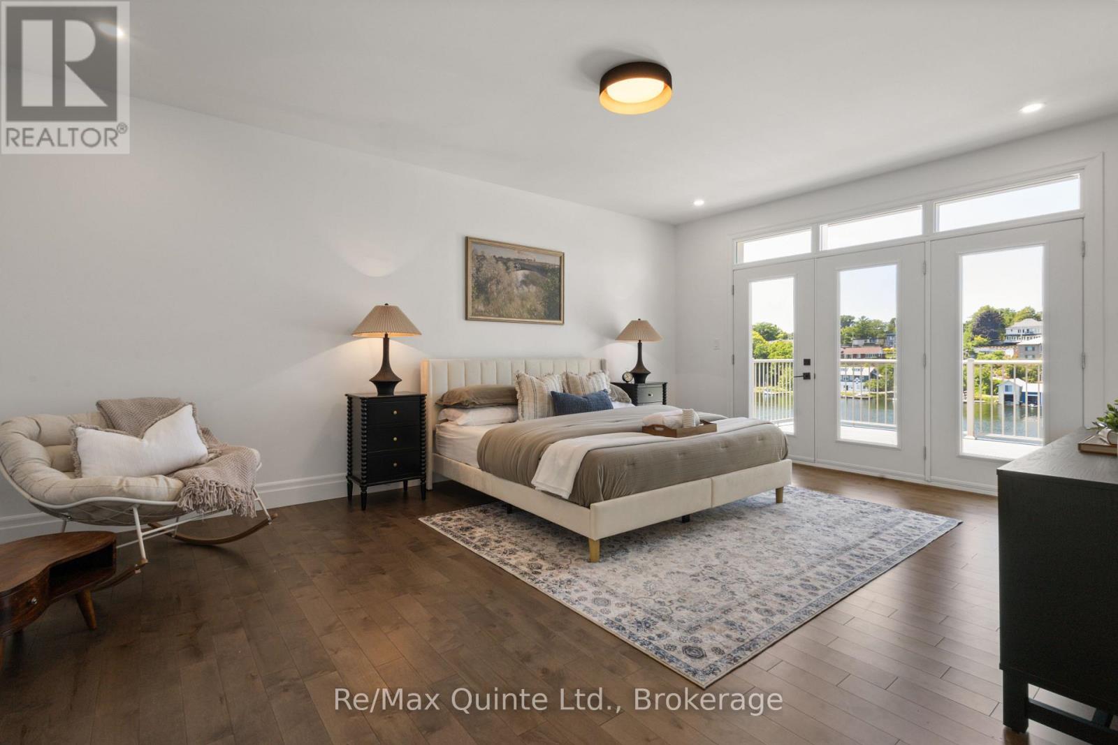 125 VILLENEUVE DRIVE - 24