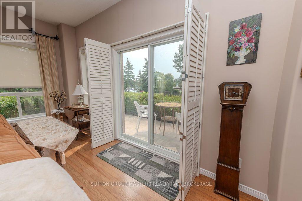 #112 350 WELLINGTON STREET - Image 12