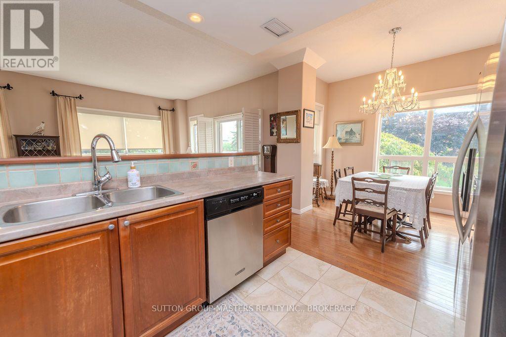 #112 350 WELLINGTON STREET - Image 17