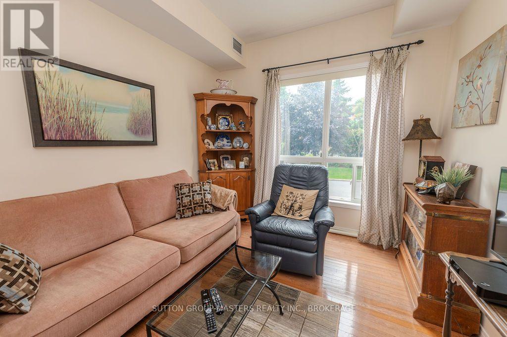 #112 350 WELLINGTON STREET - Image 27