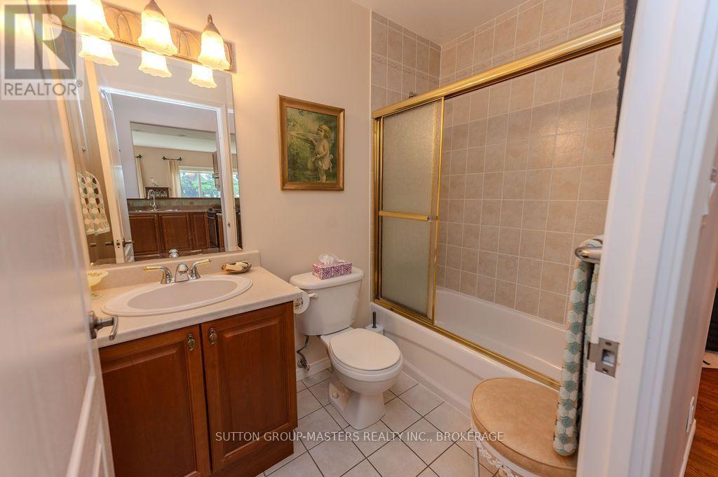#112 350 WELLINGTON STREET - 29