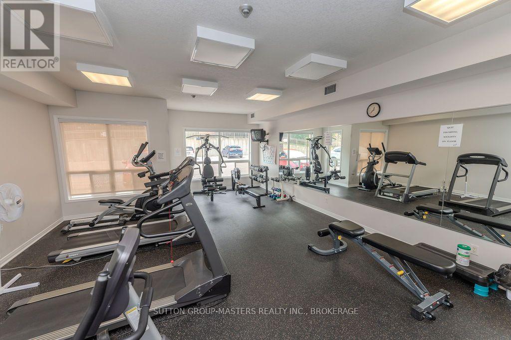 #112 350 WELLINGTON STREET - 31