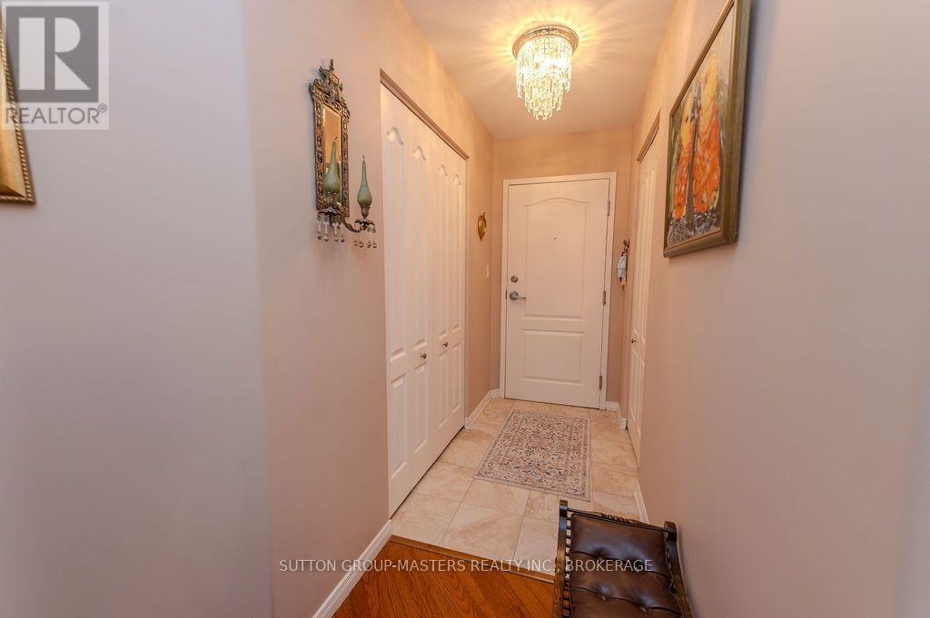 #112 350 WELLINGTON STREET - 6