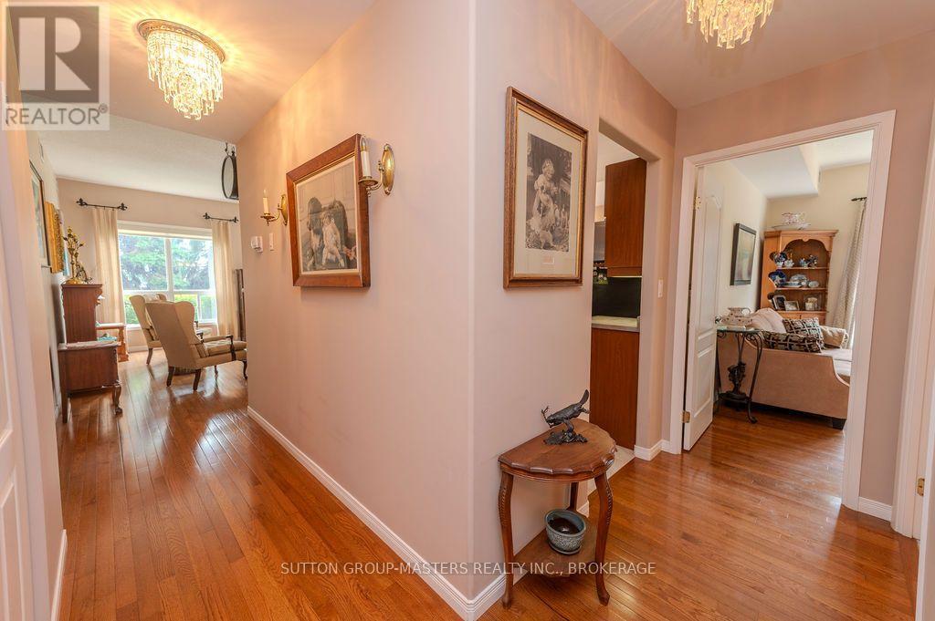 #112 350 WELLINGTON STREET - Image 8