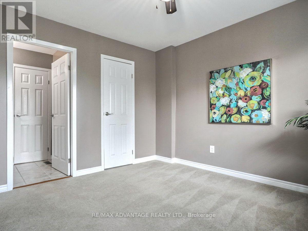 #43 295 WILKINS STREET - 30