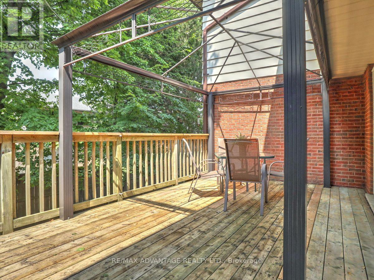 #43 295 WILKINS STREET - Image 46