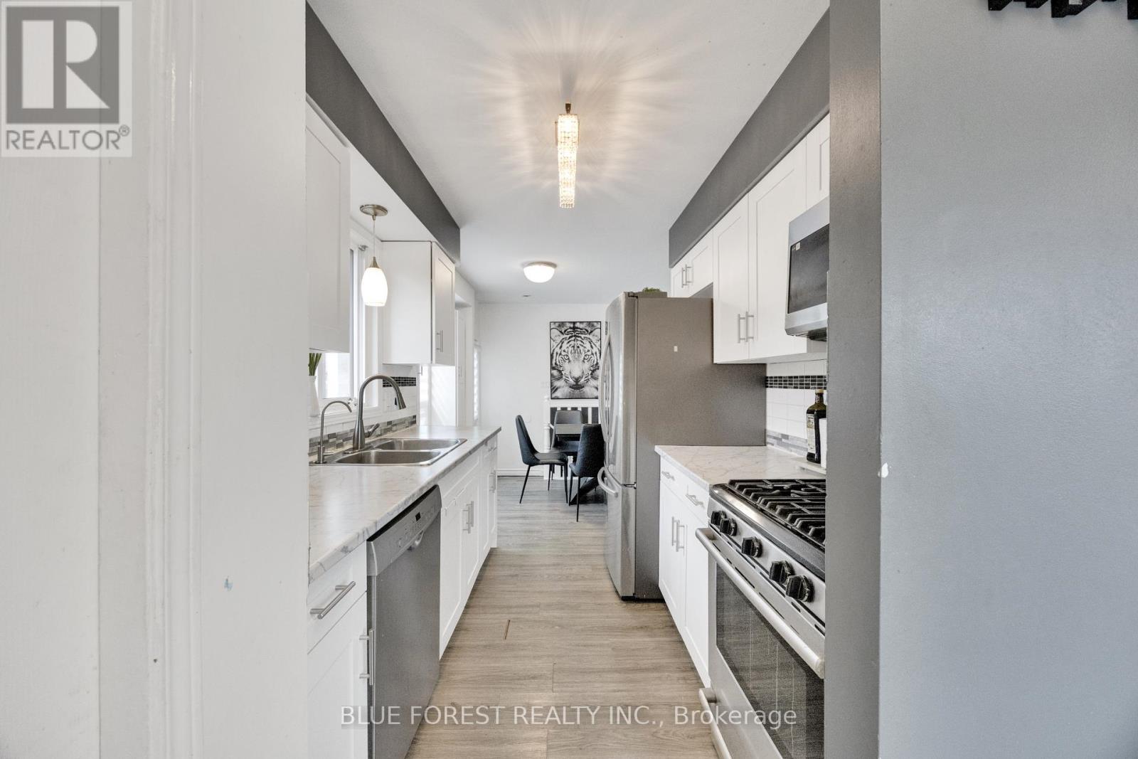 38 FOLKSTONE COURT - 18