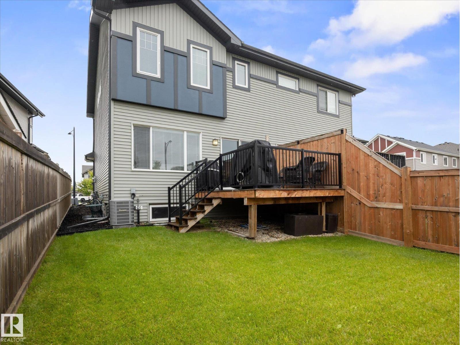 6318 167A Avenue NW - Photo 31
