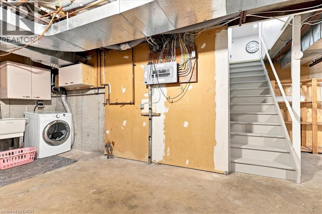 #8 65 GLAMIS Road - Image 33