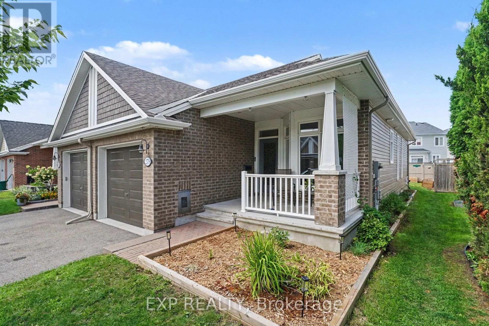 279 BRAMBLING WAY - 2