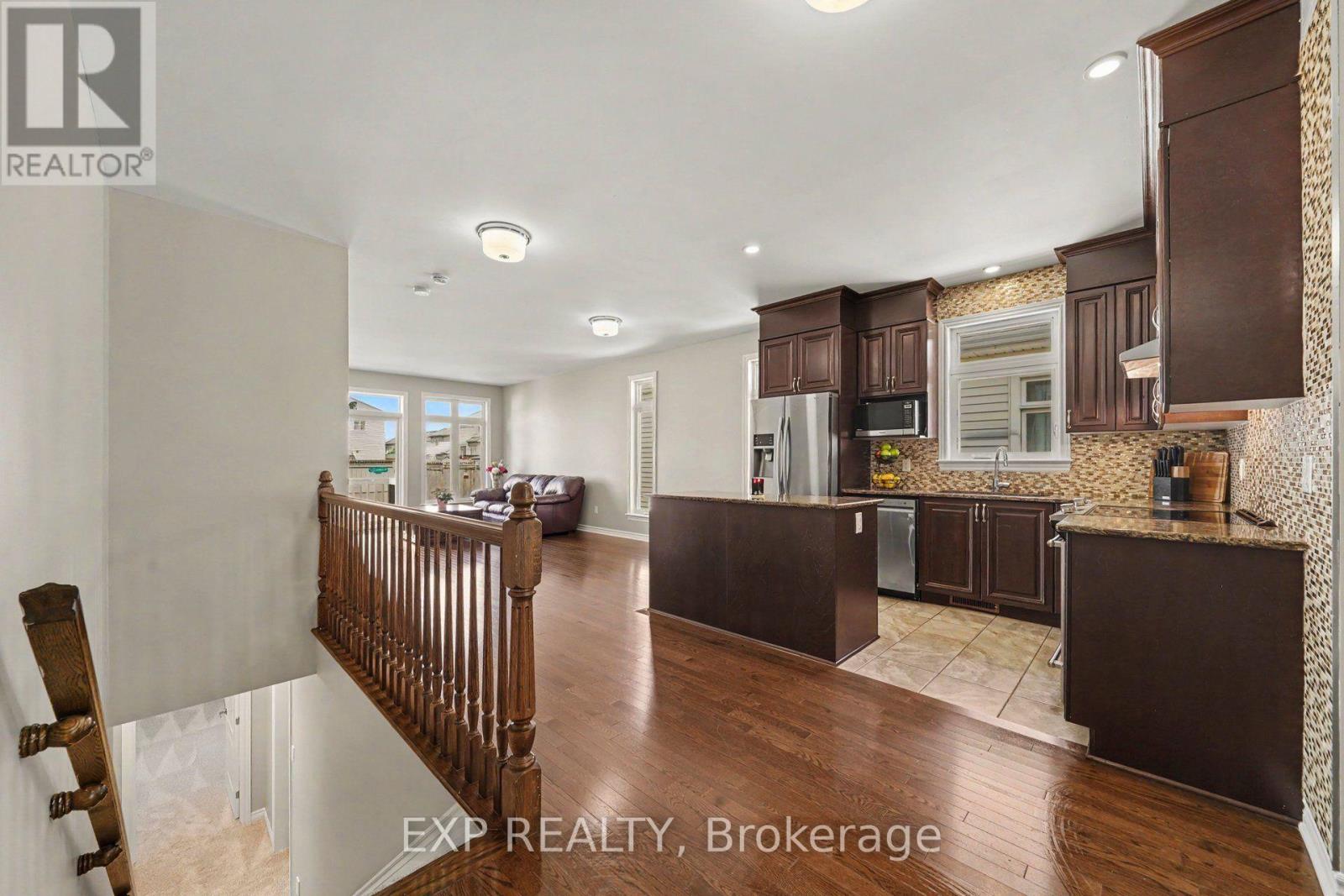 279 BRAMBLING WAY - 6