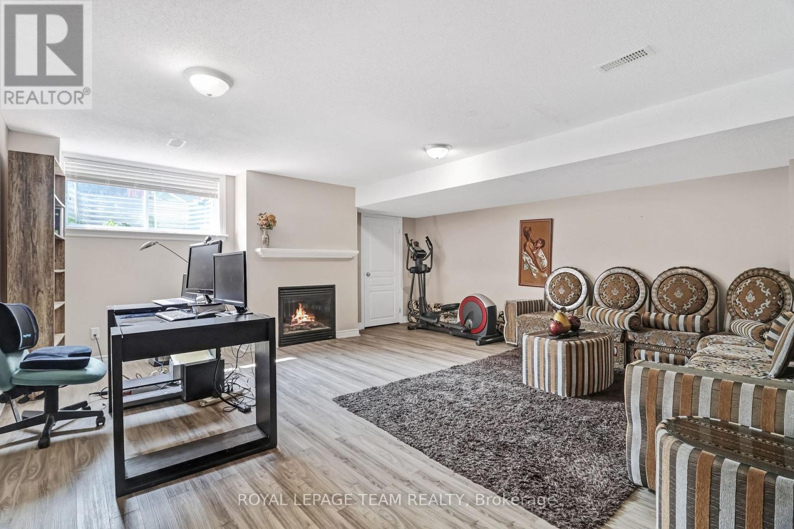 3 Bed, 3 Bath House for Sale in Ottawa – 2224 ANGELICA AVENUE, Ottawa – MLS# X13670550 - Image 23