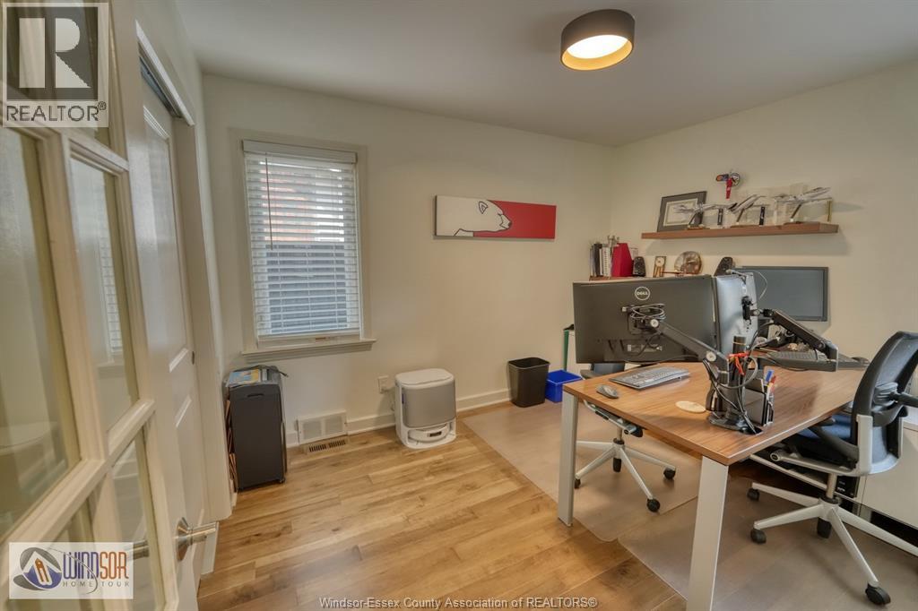 236 PRADO - Image 17