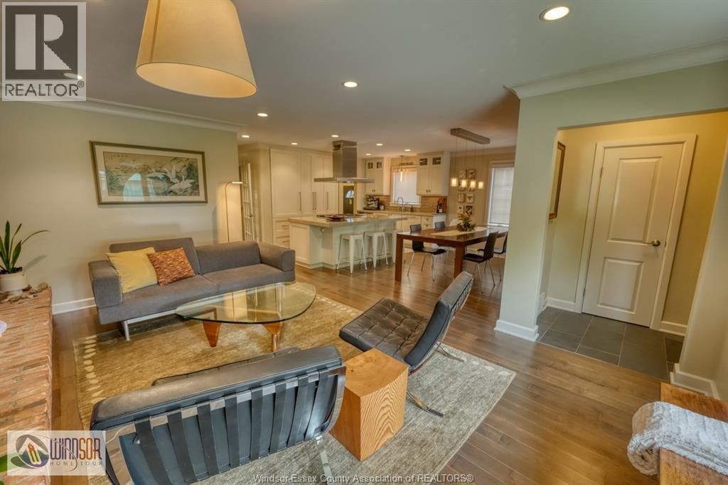 236 PRADO - Image 8