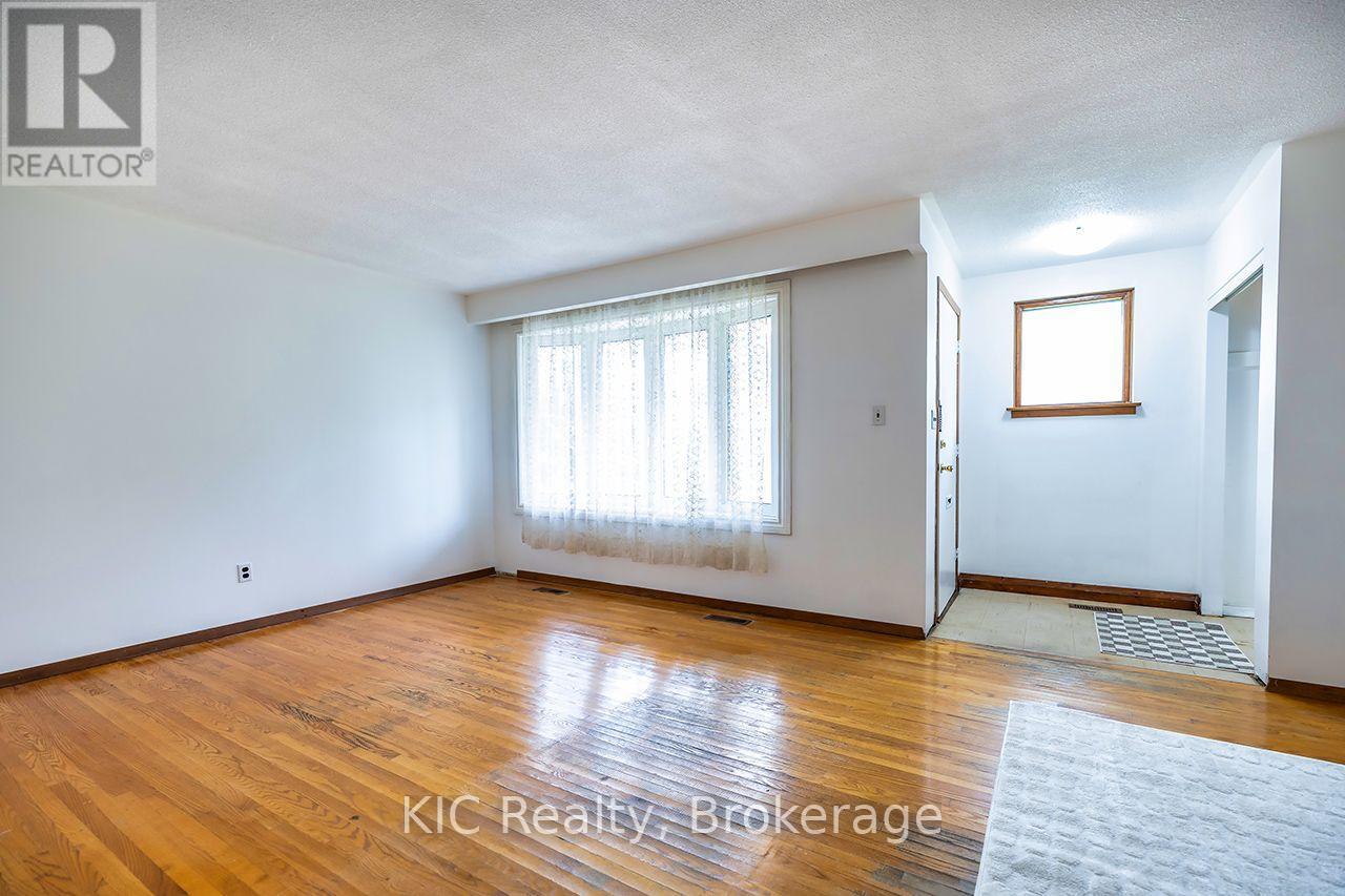 1151 VALLEY COURT - Image 9