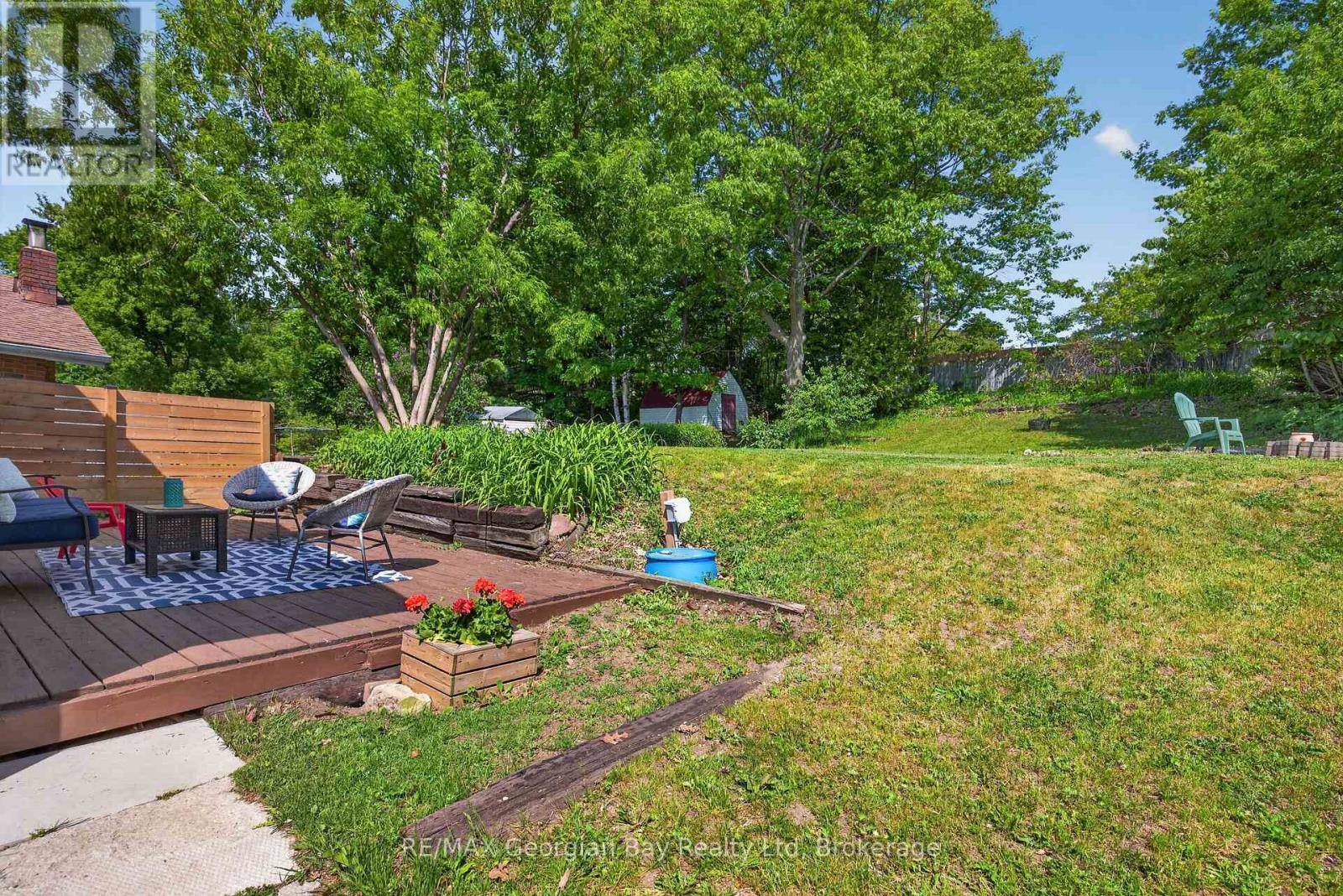 1060 HARBOURVIEW DRIVE - 26