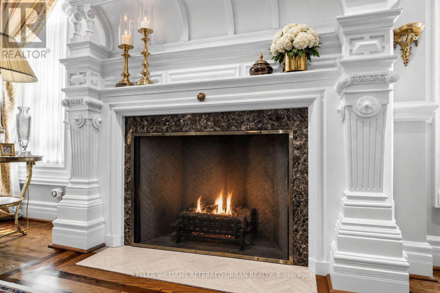 44 COTSWOLD CRESCENT