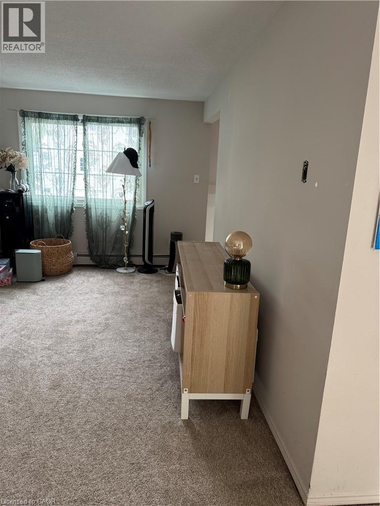 #7 639 ALBERT Street - Image 5