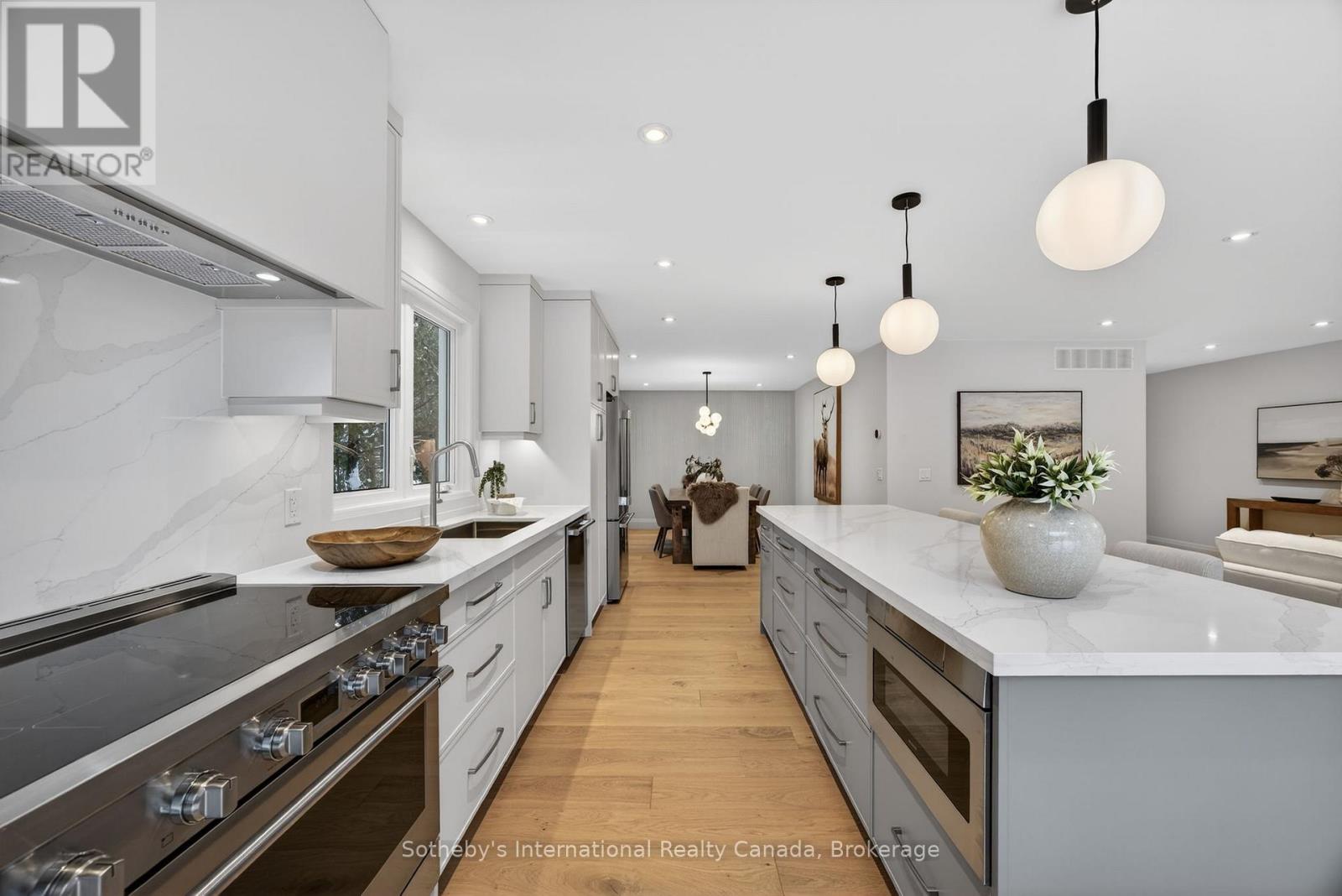 111 PATRICIA DRIVE - Image 17