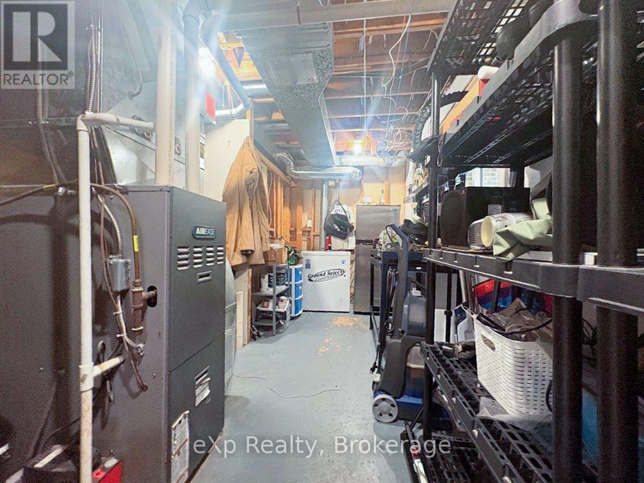 10 WATT STREET - Image 24