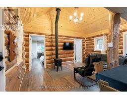 1382 Echo Ridge Road, Kearney, ON P0A1M0 Photo 9
