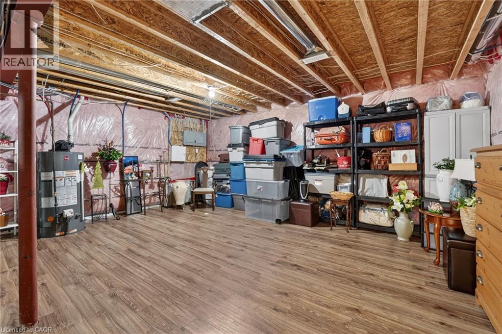 58 FORESTVIEW Court - Image 33