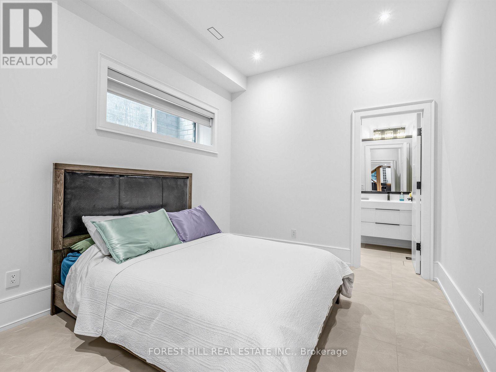 229 FLORENCE AVENUE - Image 47