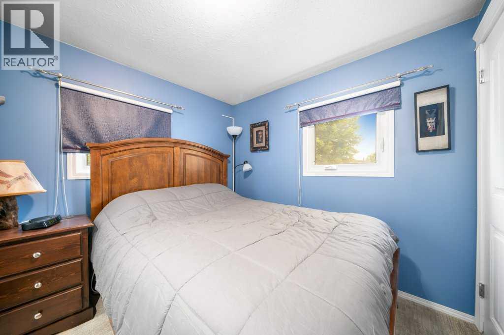 7, 2248 Southview Drive SE - Image 14