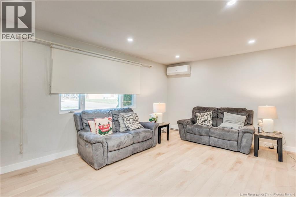 21 Mount Royal Boulevard - 3