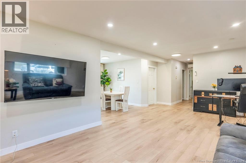 21 Mount Royal Boulevard - 5