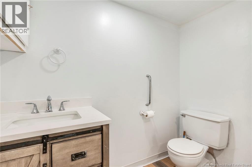 21 Mount Royal Boulevard - 24