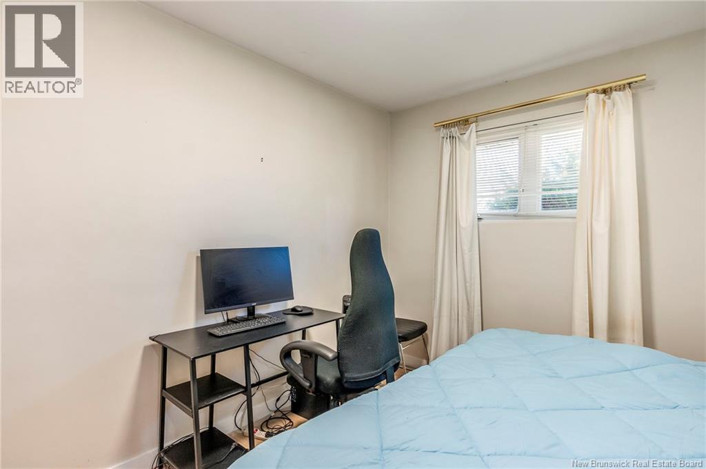 21 Mount Royal Boulevard - 35