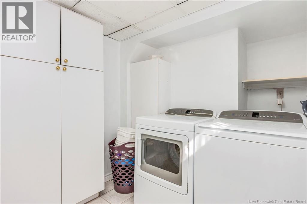 21 Mount Royal Boulevard - Image 32