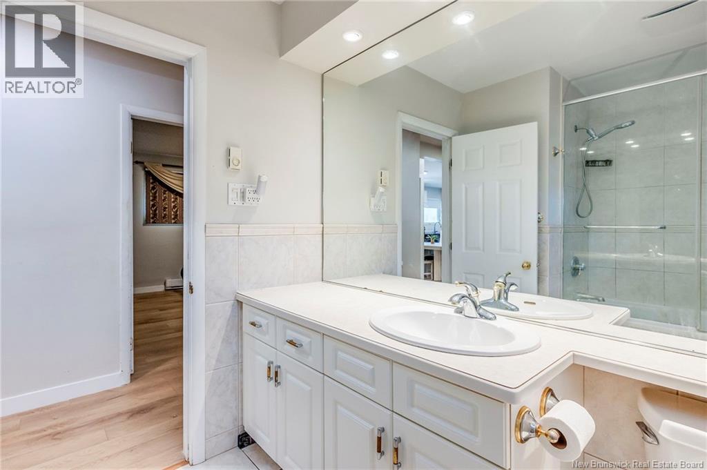 21 Mount Royal Boulevard - 37