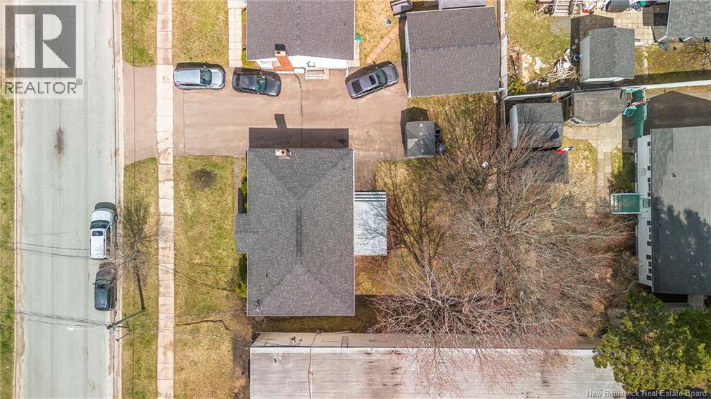 21 Mount Royal Boulevard - 46