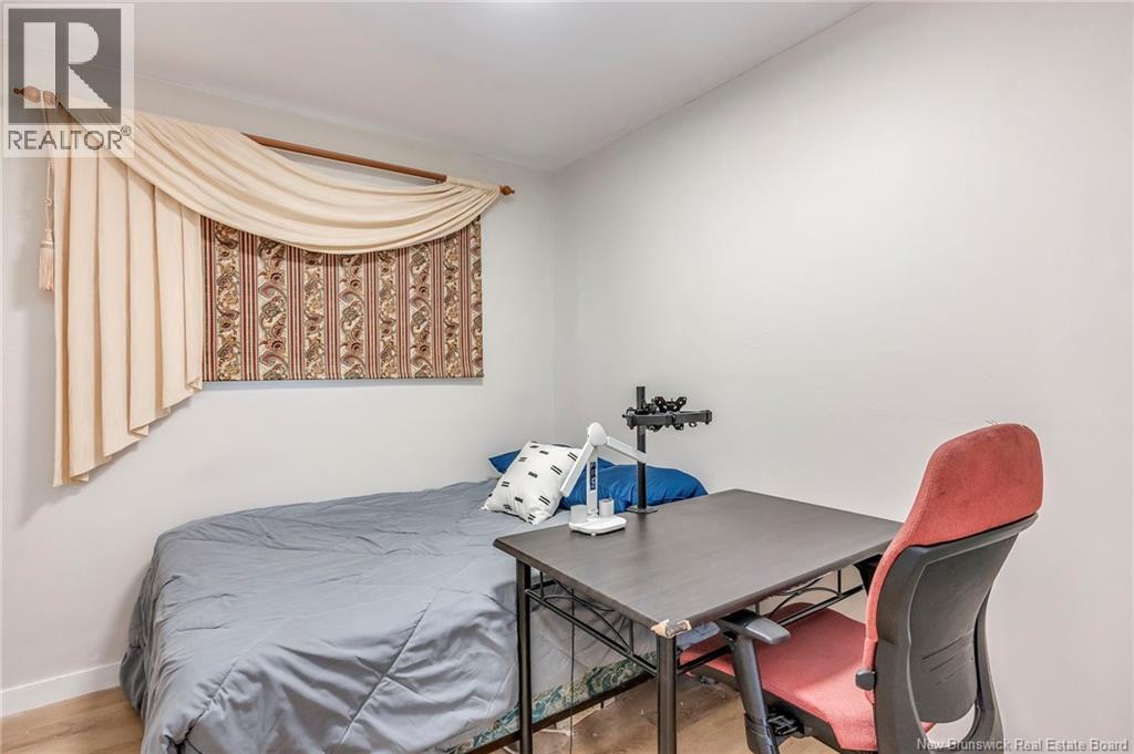 21 Mount Royal Boulevard - 40