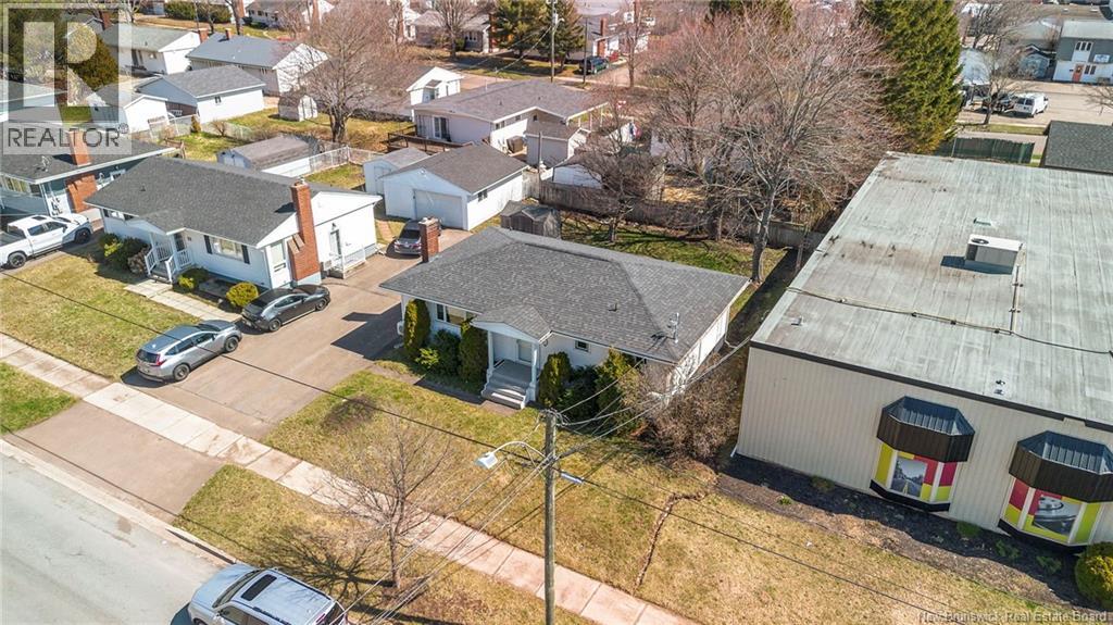 21 Mount Royal Boulevard - 47