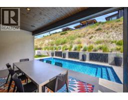 9839 Beacon Hill Crescent, Lake Country, BC V4V0A9 Photo 35