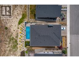 9839 Beacon Hill Crescent, Lake Country, BC V4V0A9 Photo 58