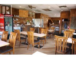 300 Iles Way, Tumbler Ridge, BC V0C2W0 Photo 6