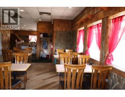 300 Iles Way, Tumbler Ridge, BC V0C2W0 Photo 7