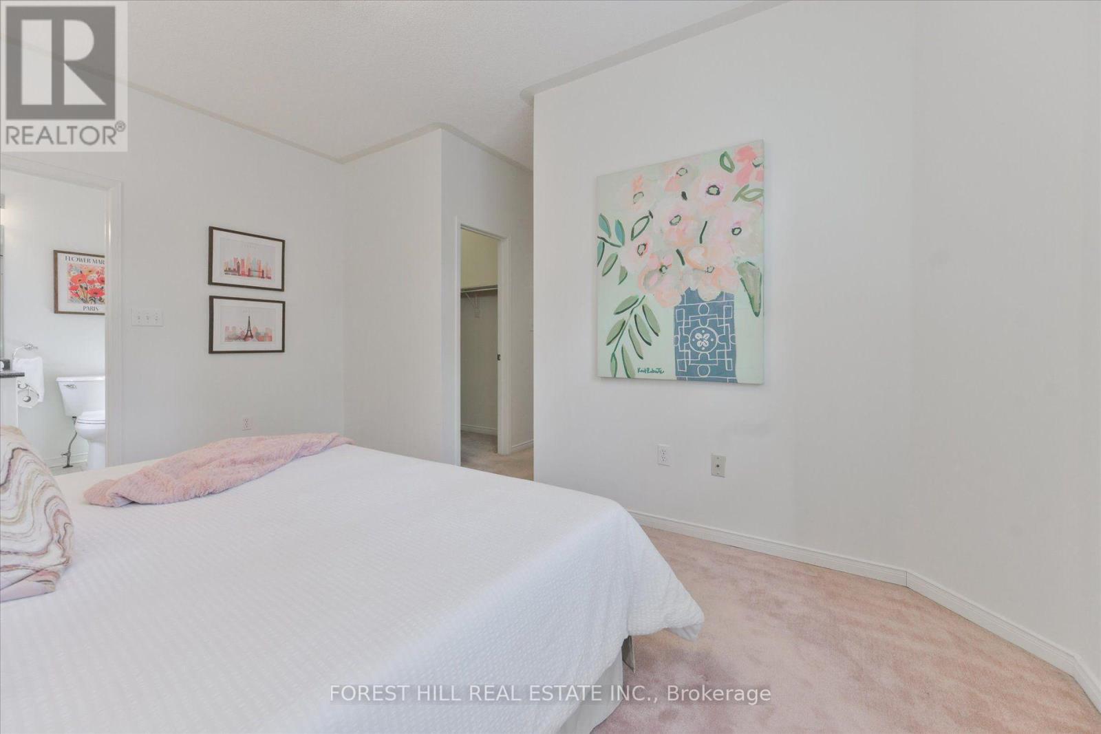 10 DELRAY DRIVE - 19