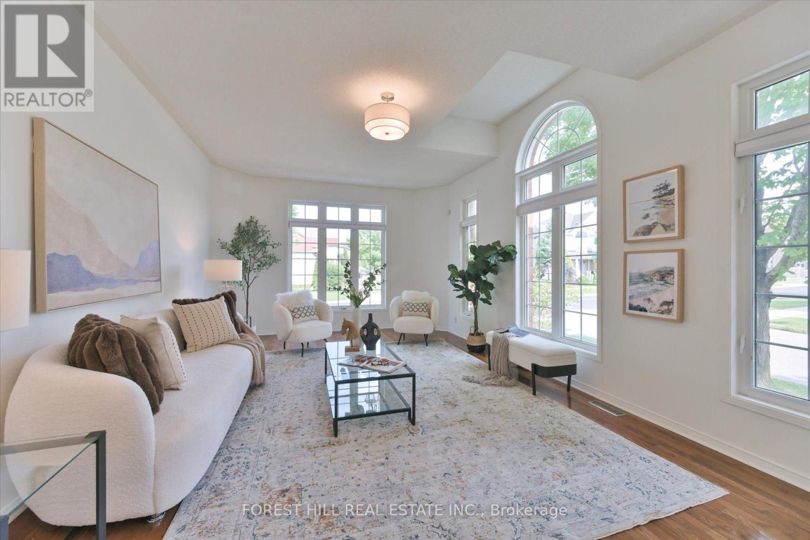 10 DELRAY DRIVE - 7
