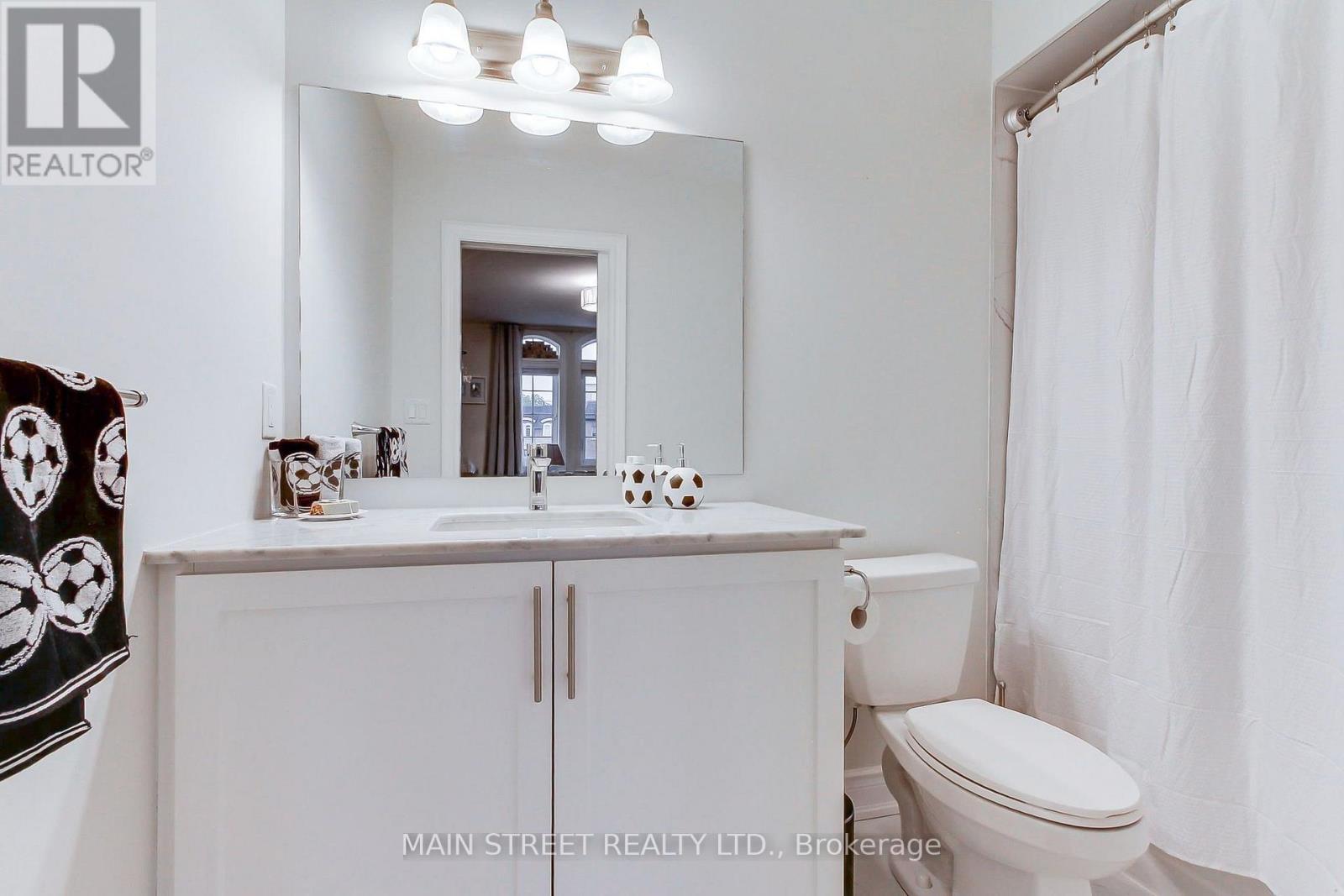 26 QUEEN MARY COURT - Image 33