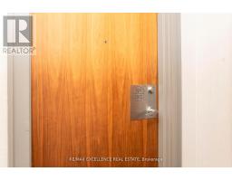 2102 - 33 Elm Drive, Mississauga, ON L5B4L2 Photo 11