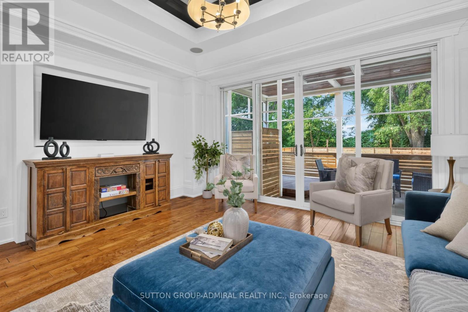 63 WESTBURY CRESCENT - 11