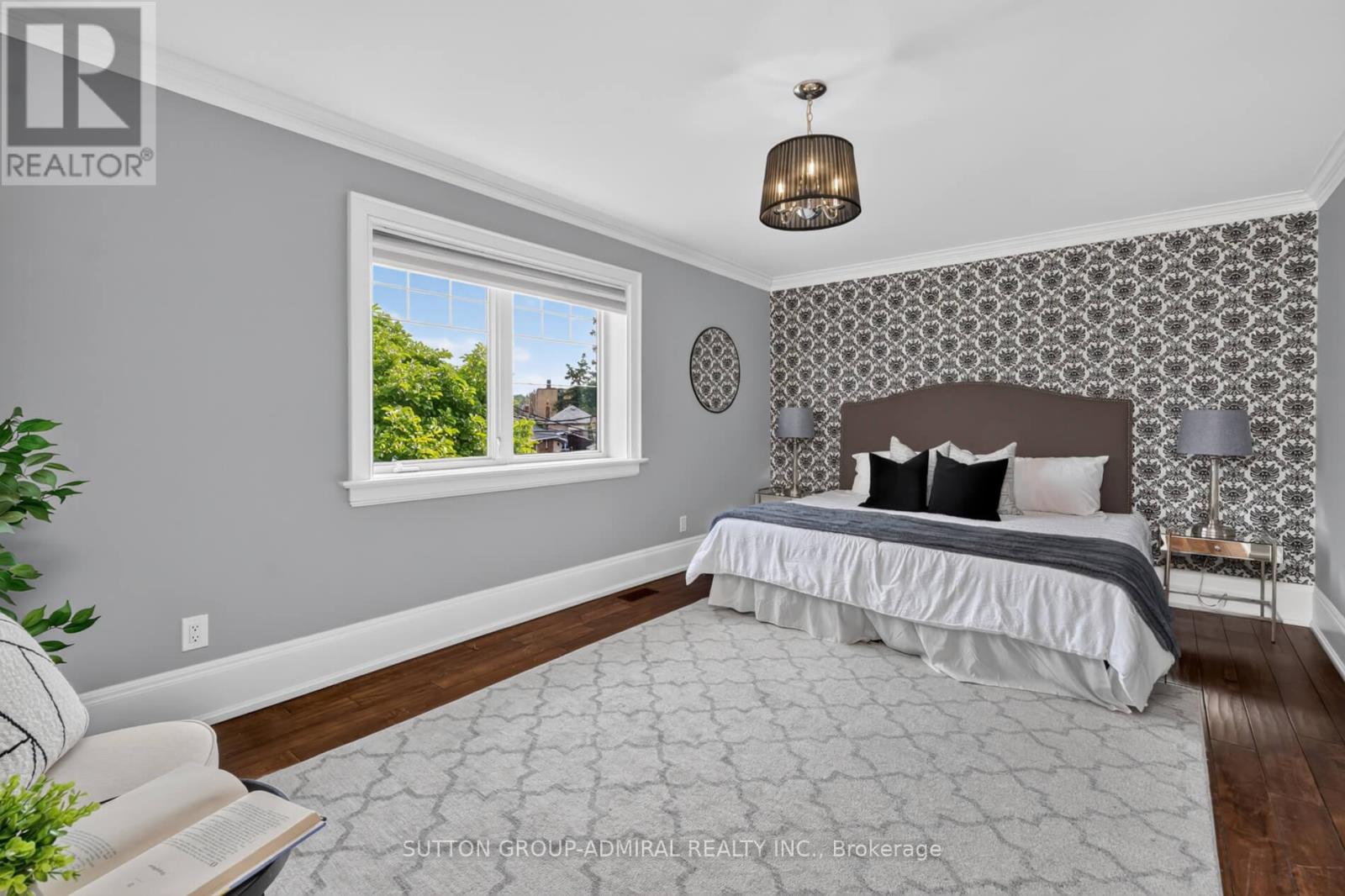 63 WESTBURY CRESCENT - 13